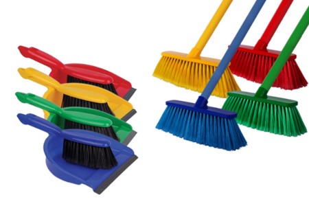 Which One to Buy Between a Broom and Brush?