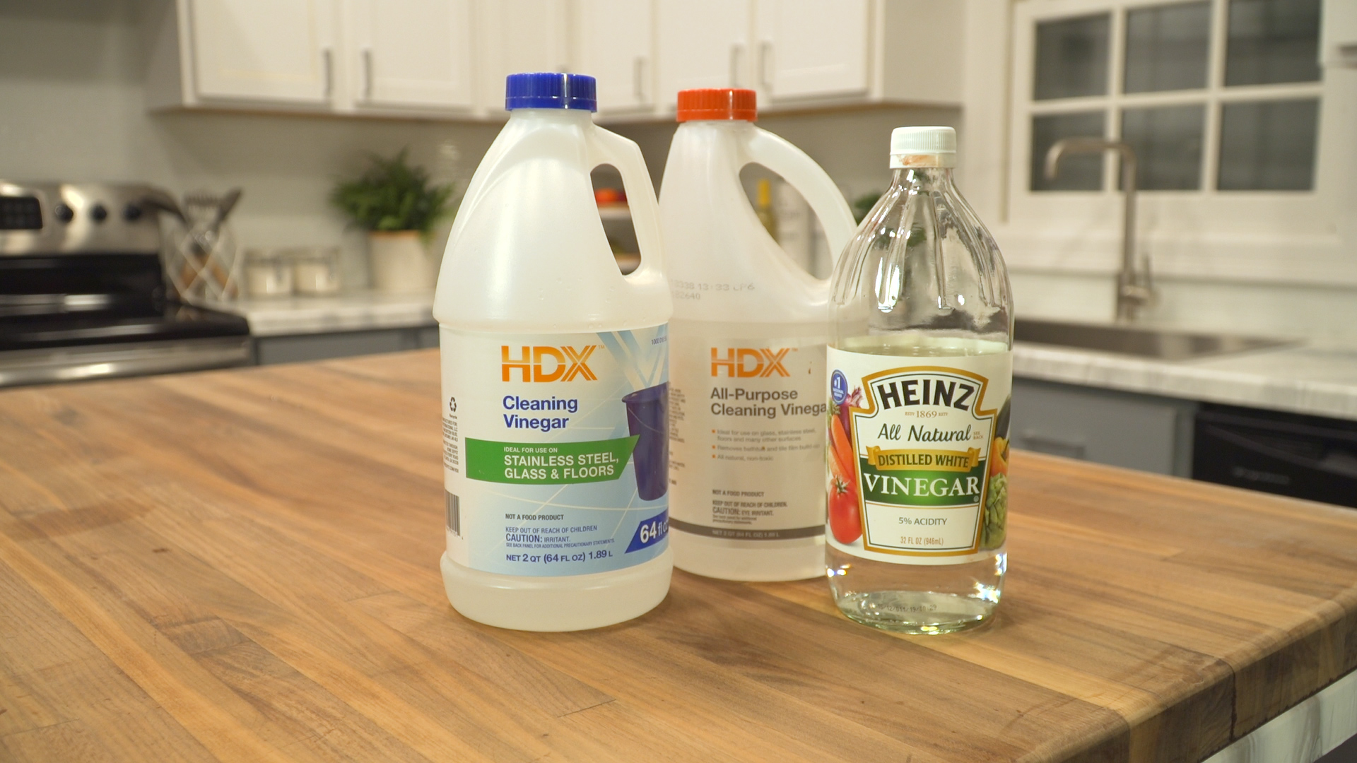 Difference Between Cleaning Vinegar and White Vinegar